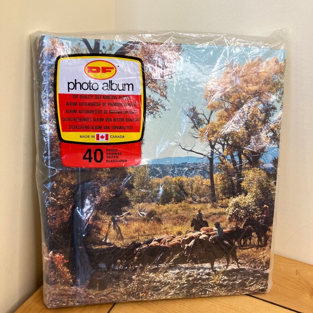 DF Desmarais Photo Album Cowboy Western Padded Cover 40 Self Adhesive Pages